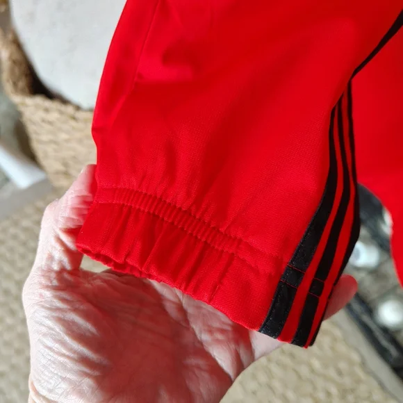 ADIDAS MENS DRIVE 2 WINDBREAKER FULL FRONT ZIP JACKET WITH STOWAWAY HOOD, RED M - Picture 5 of 14